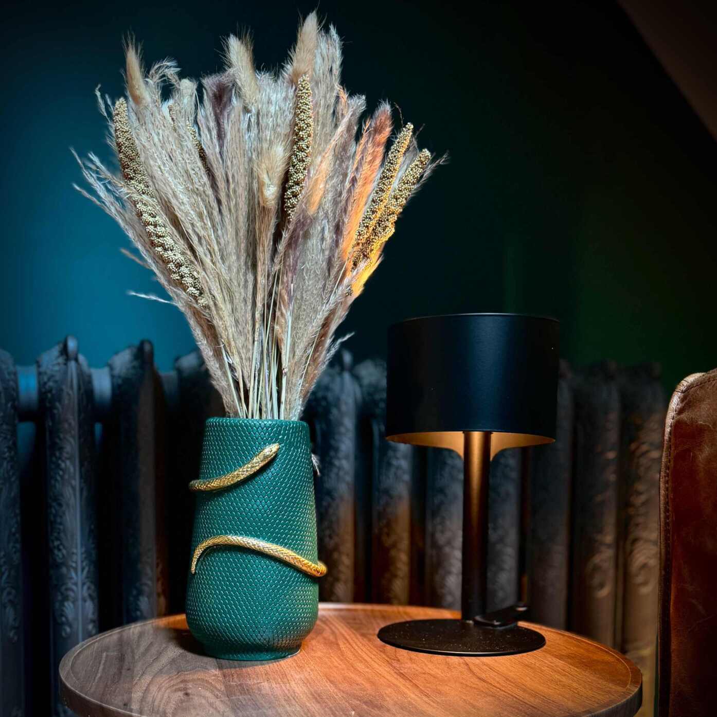 Bdsm sm kamer huren België, rent bdsm kink sm room Belgium, Vlaams-Brabant, Oost-Vlaanderen,Brussel, Flemish Brabant, East Flanders, Brussels, chambres bdsm sm location Belgique Henosa